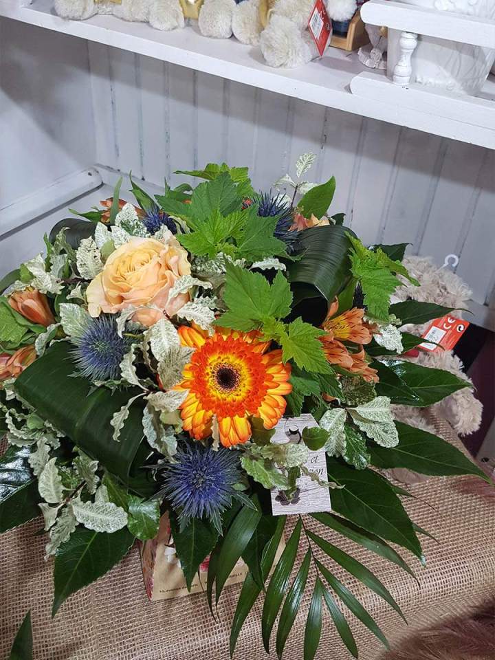 Réalisation de compositions florales en tout genre à Angerville